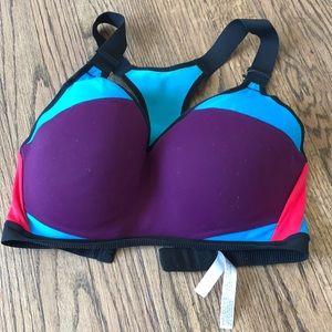 Victoria’s Secret Underwire Sports Bra- 32DDD